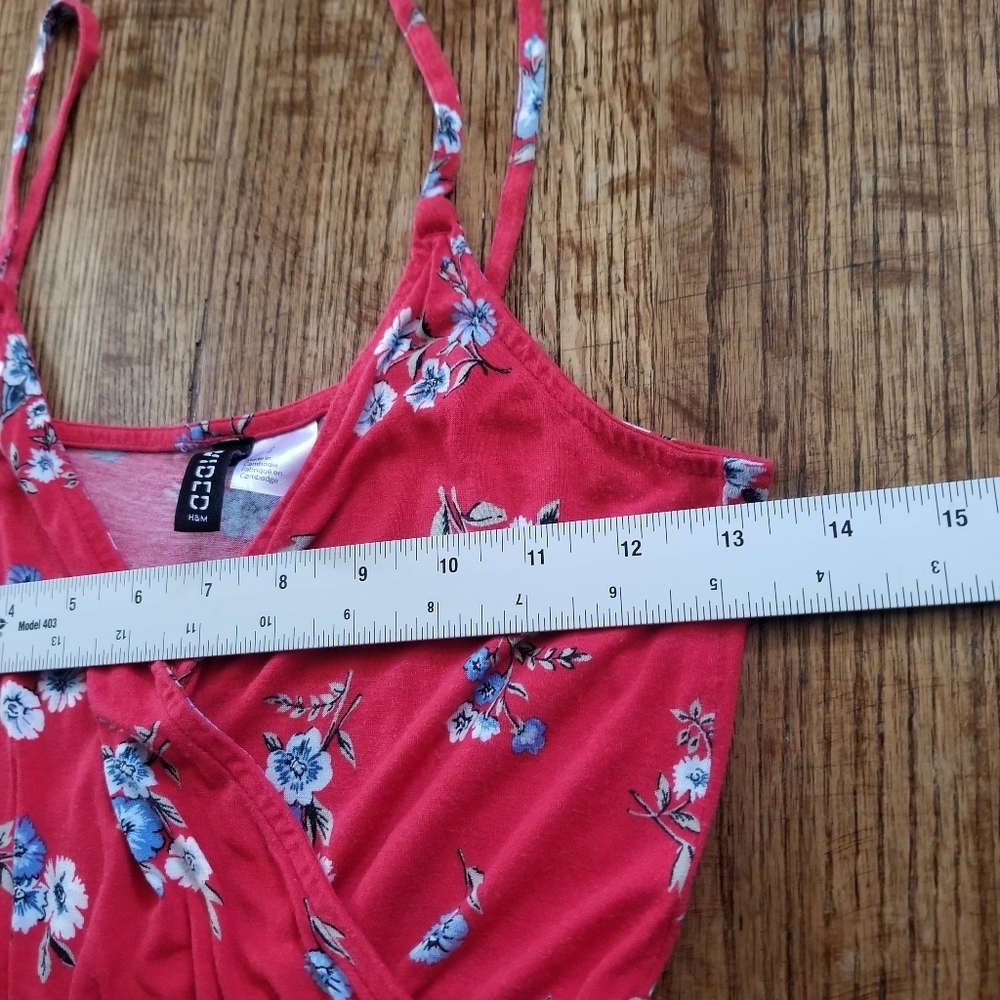 Divided Romper - Picture 2 of 7